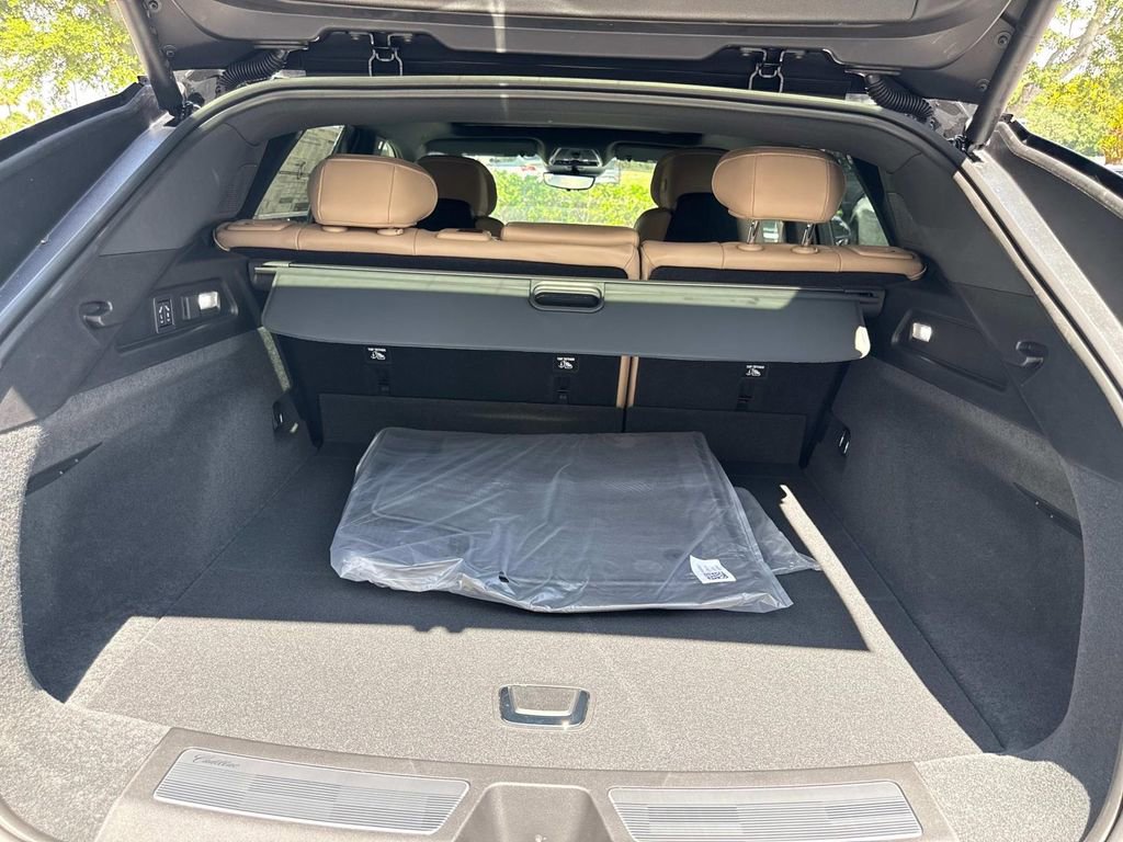 New 2025 Cadillac Lyriq Sport w/ Nappa Leather Package image 11