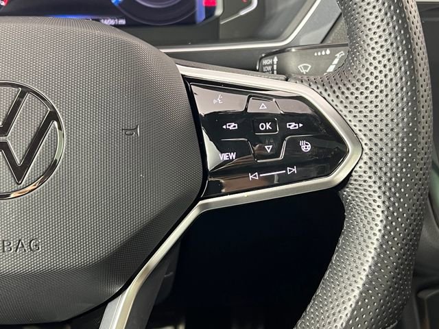 Used 2024 Volkswagen Tiguan SEL R-Line image 29