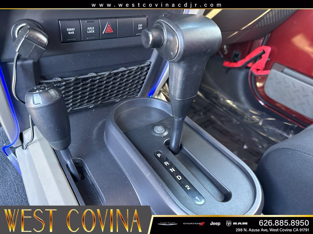Used 2008 Jeep Wrangler Rubicon w/ Dual Top Group AWD/4WD image 19