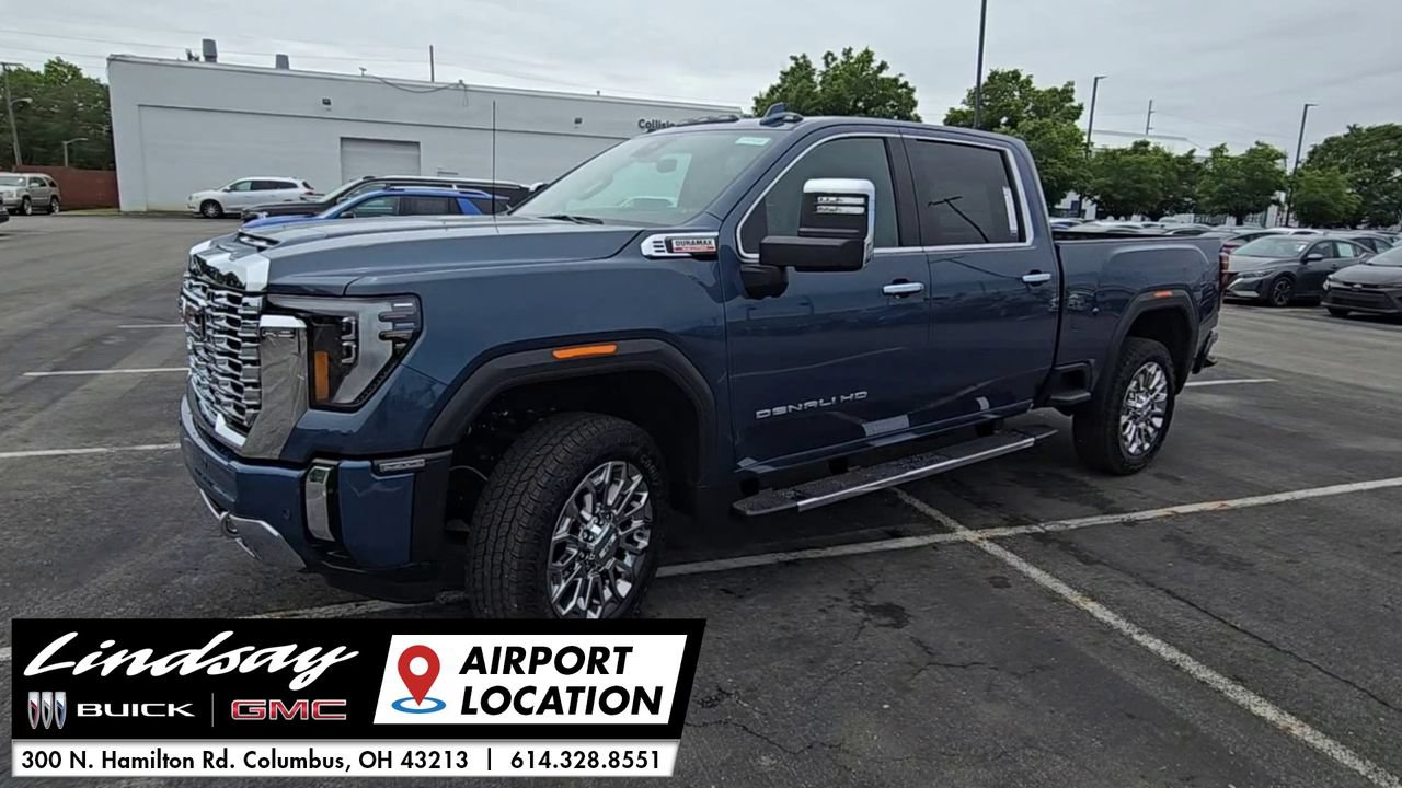 New 2026 GMC Sierra 2500 Denali w/ Denali Reserve Package AWD/4WD image 4