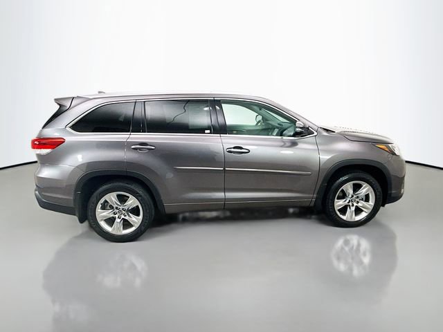 Used 2019 Toyota Highlander Limited image 8