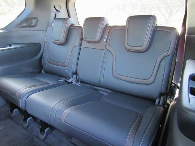 New 2026 Nissan Armada SL w/ Captain's Chari Seat Package image 10