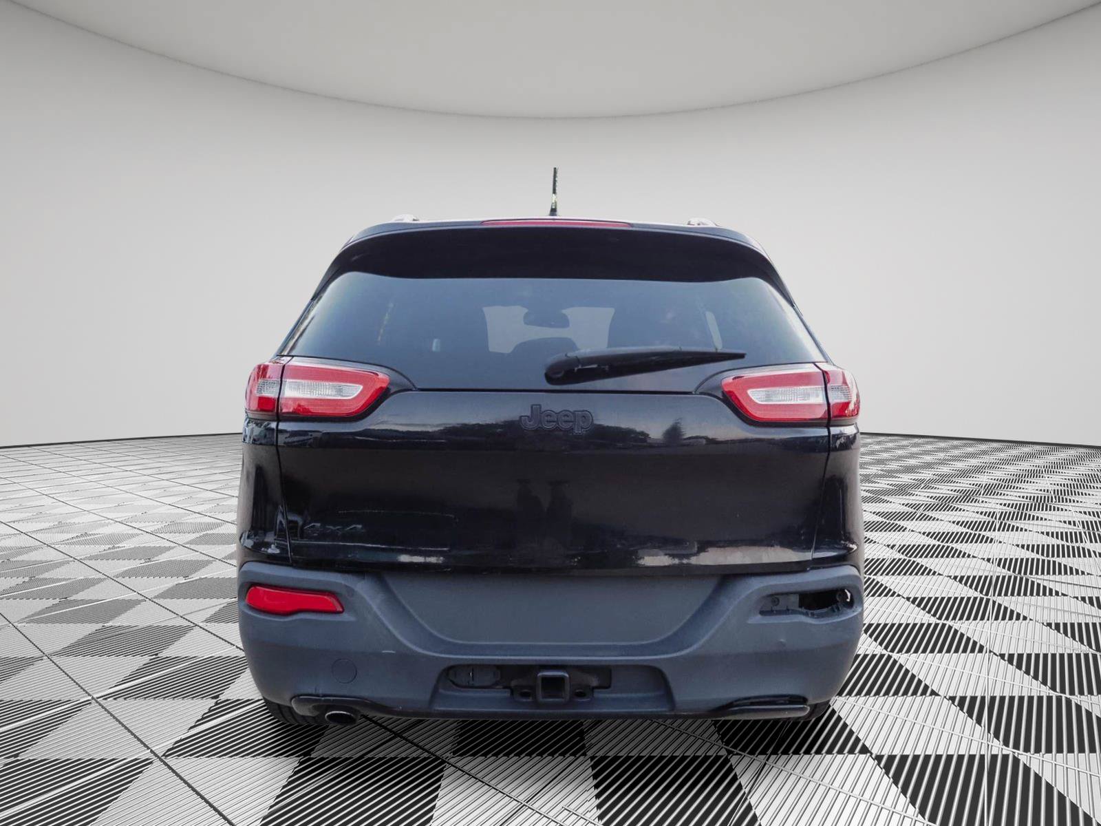 Used 2017 Jeep Cherokee Sport AWD/4WD image 6