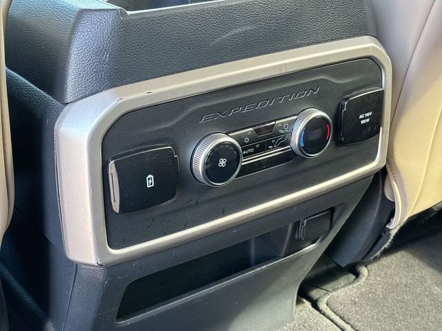 Used 2024 Ford Expedition XLT image 20
