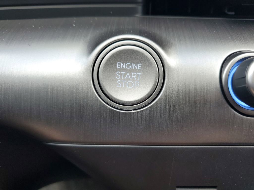 Certified 2024 Hyundai Kona SEL w/ Convenience Package image 26