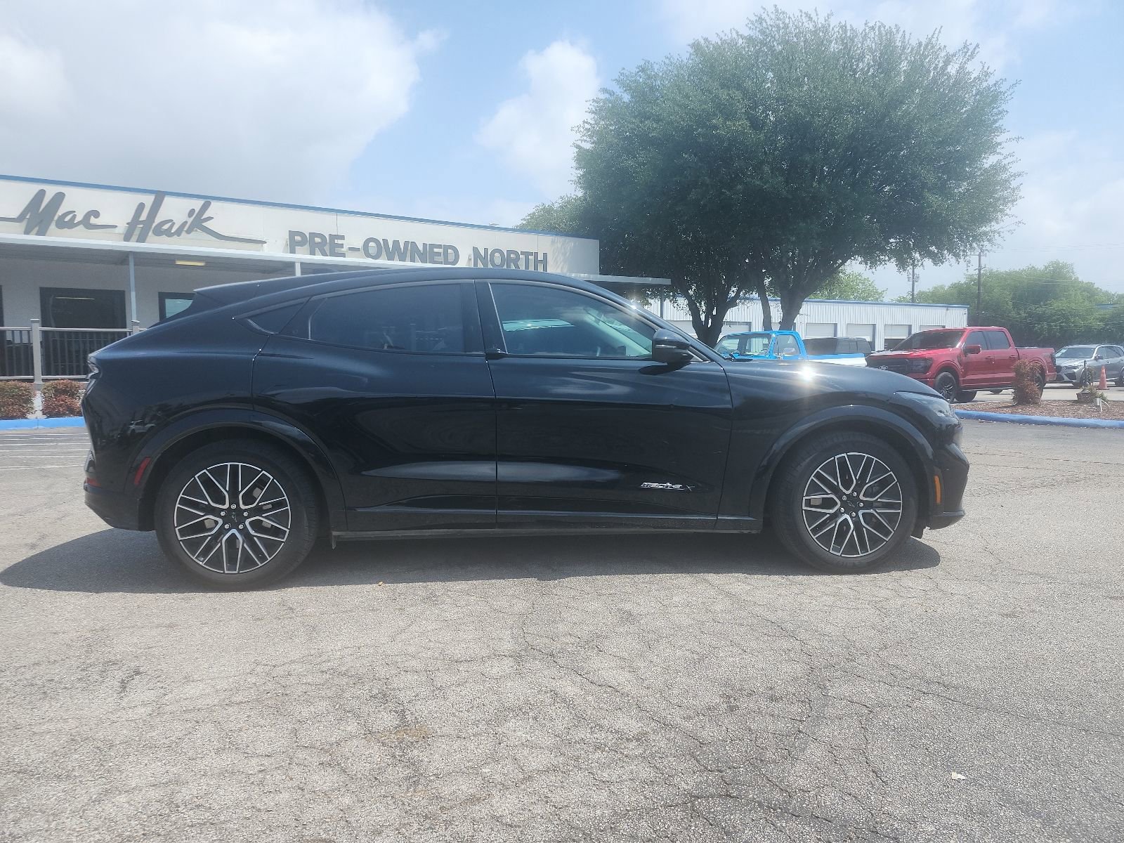 Used 2024 Ford Mustang Mach-E Premium RWD image 2