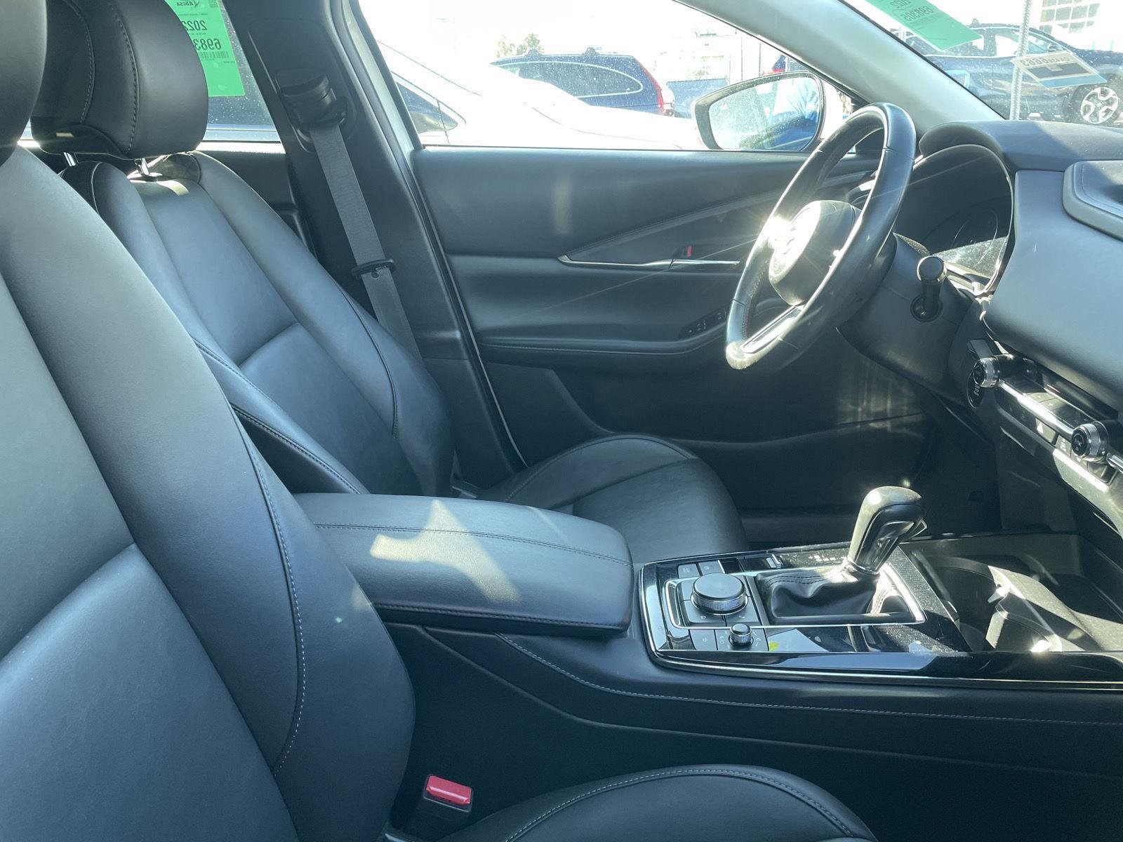 Used 2022 MAZDA CX-30 AWD 2.5 S w/ Preferred Package image 6