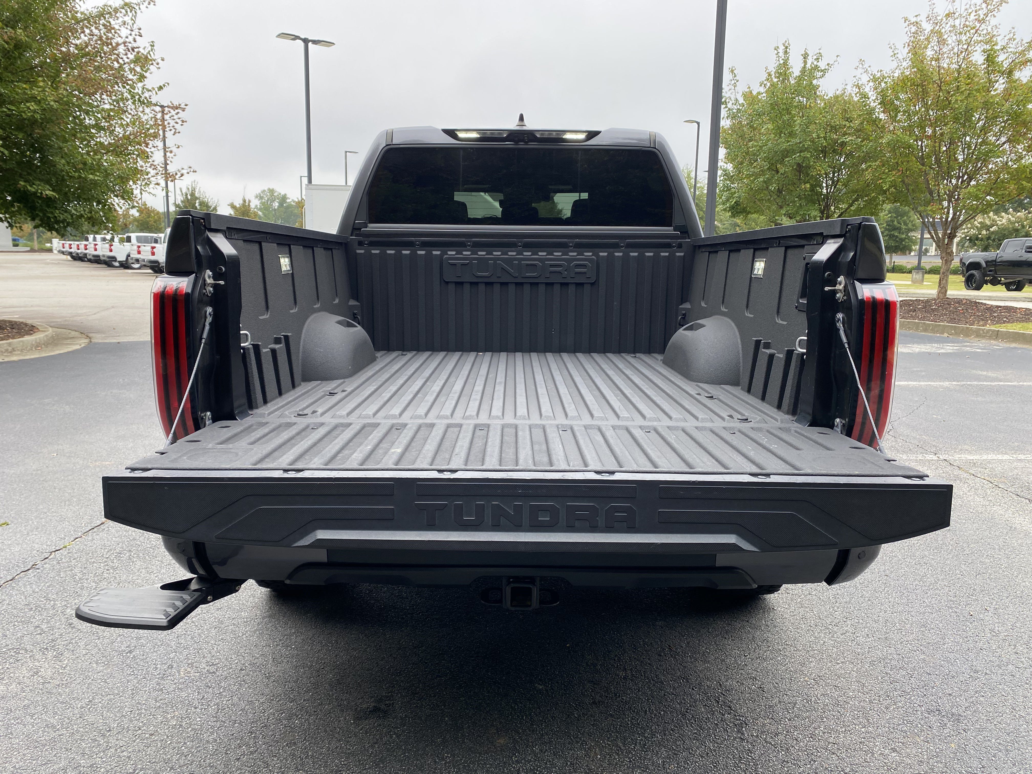 Used 2024 Toyota Tundra Platinum AWD/4WD image 11