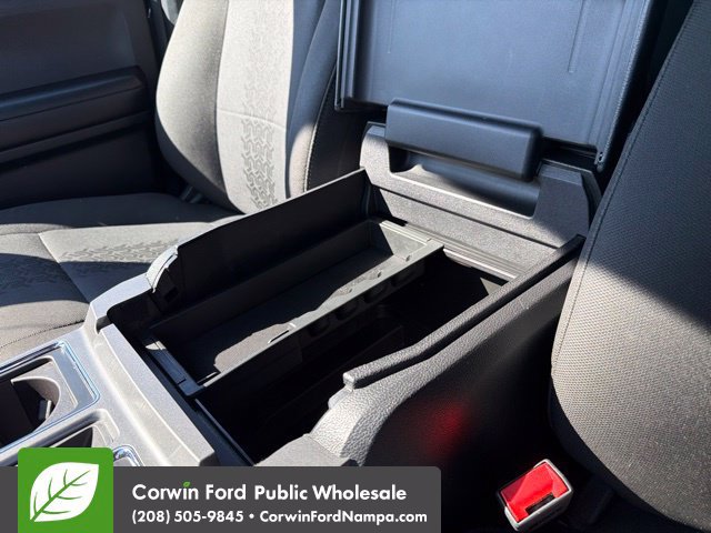 Used 2019 Ford F150 XLT w/ Equipment Group 302A Luxury AWD/4WD image 25