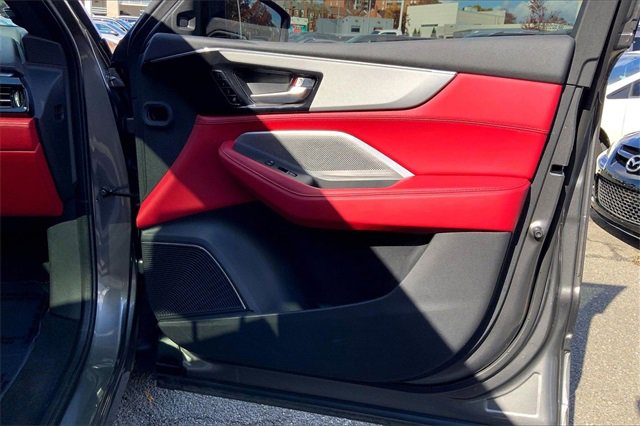 Used 2025 Acura MDX A-Spec image 19