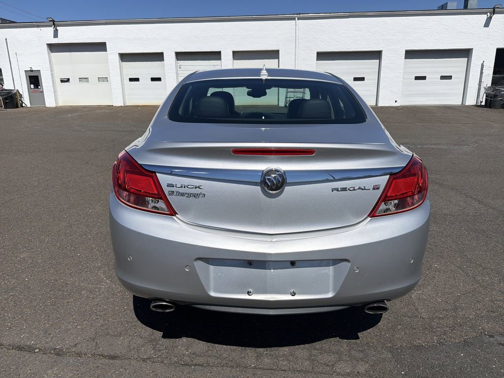 Used 2013 Buick Regal Premium FWD image 4