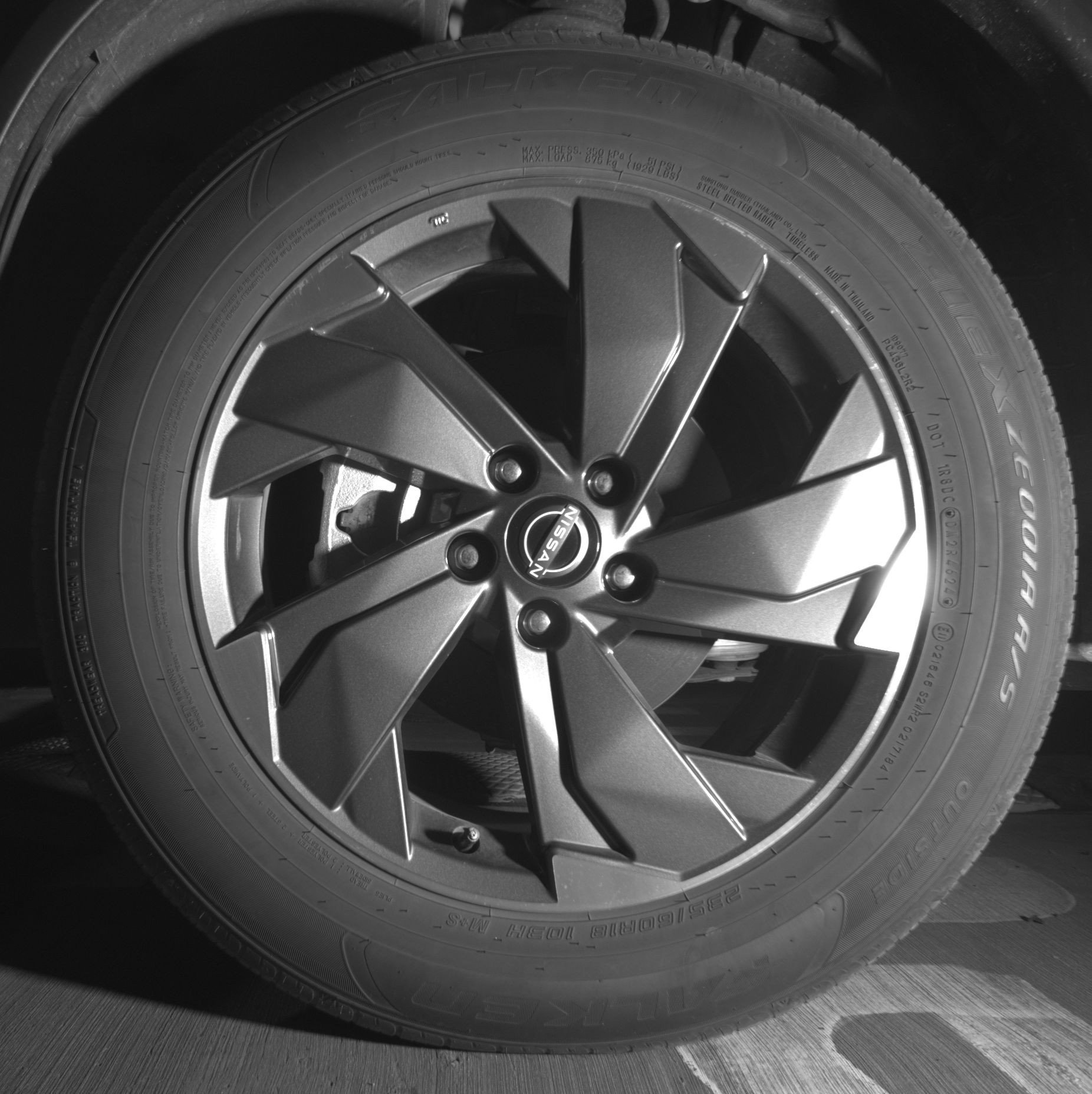 Used 2025 Nissan Rogue SV image 12