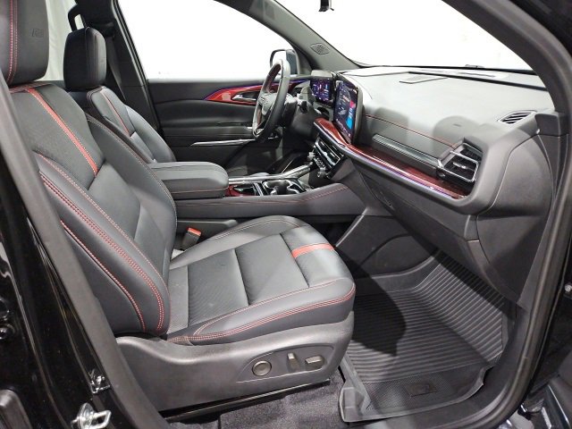 Certified 2025 Chevrolet Traverse RS w/ LPO, Floor Liner Package image 19