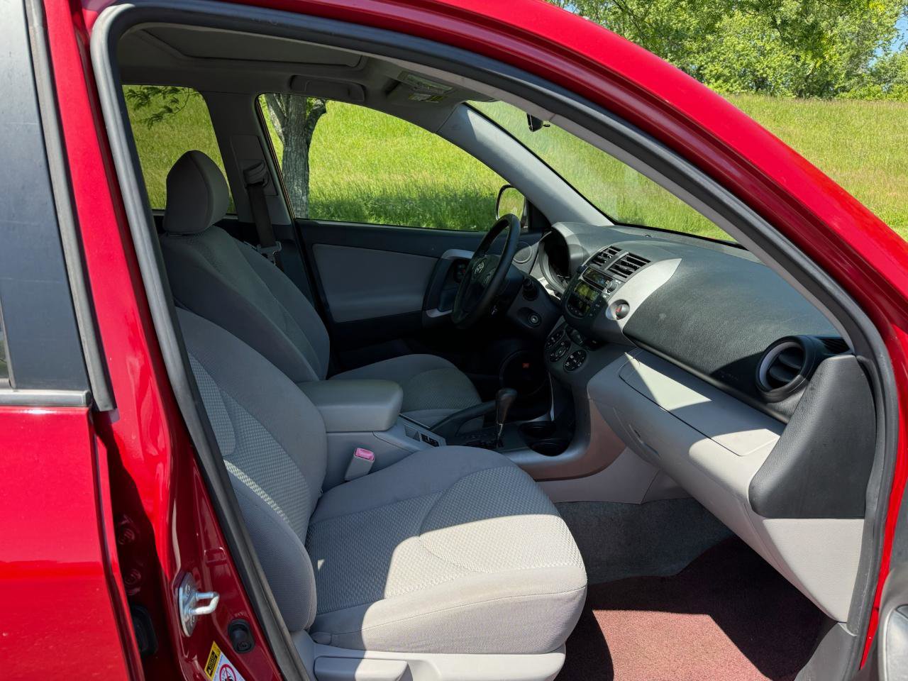 Used 2007 Toyota RAV4 Limited FWD image 23