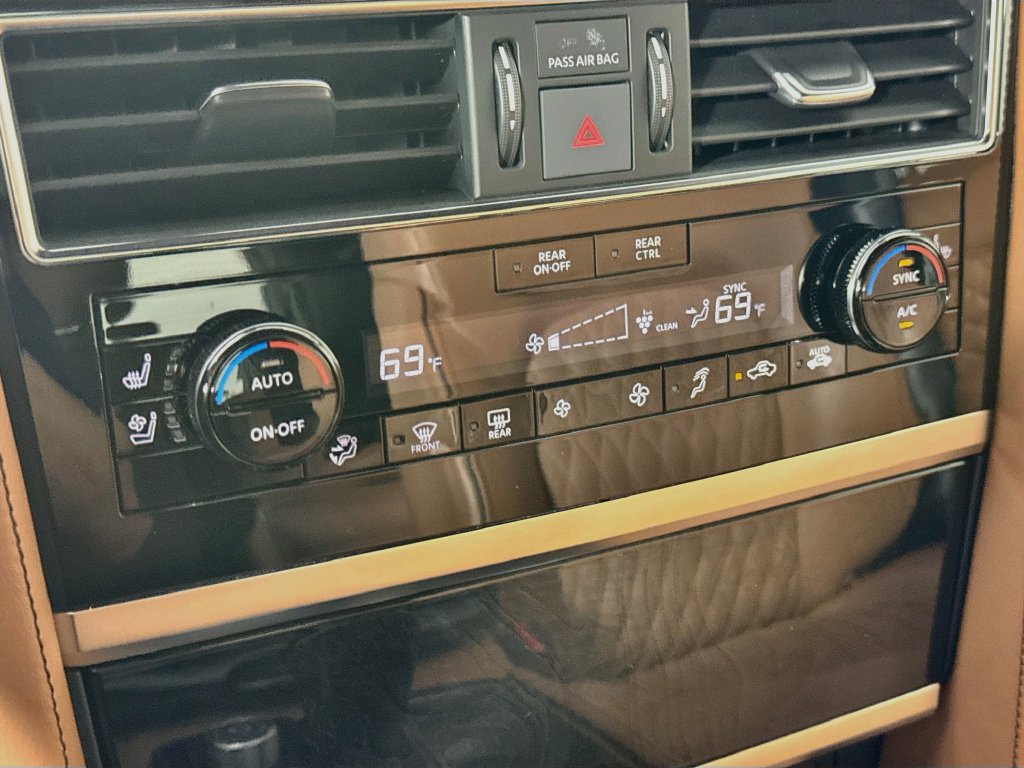 Certified 2024 INFINITI QX80 Sensory AWD/4WD image 21
