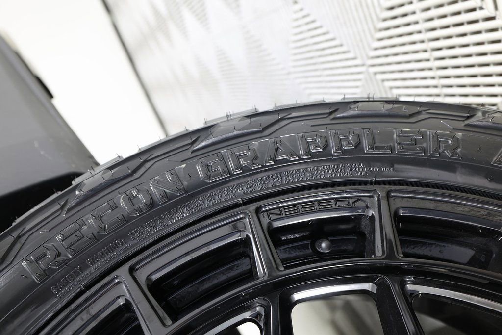 Used 2026 GMC Yukon AT4 Ultimate image 59