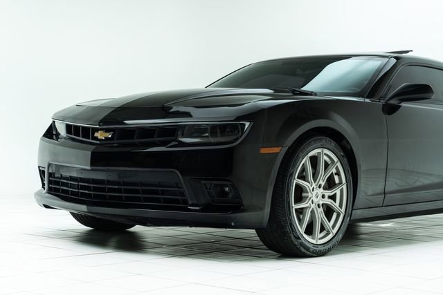 Used 2015 Chevrolet Camaro SS w/ RS Package image 10