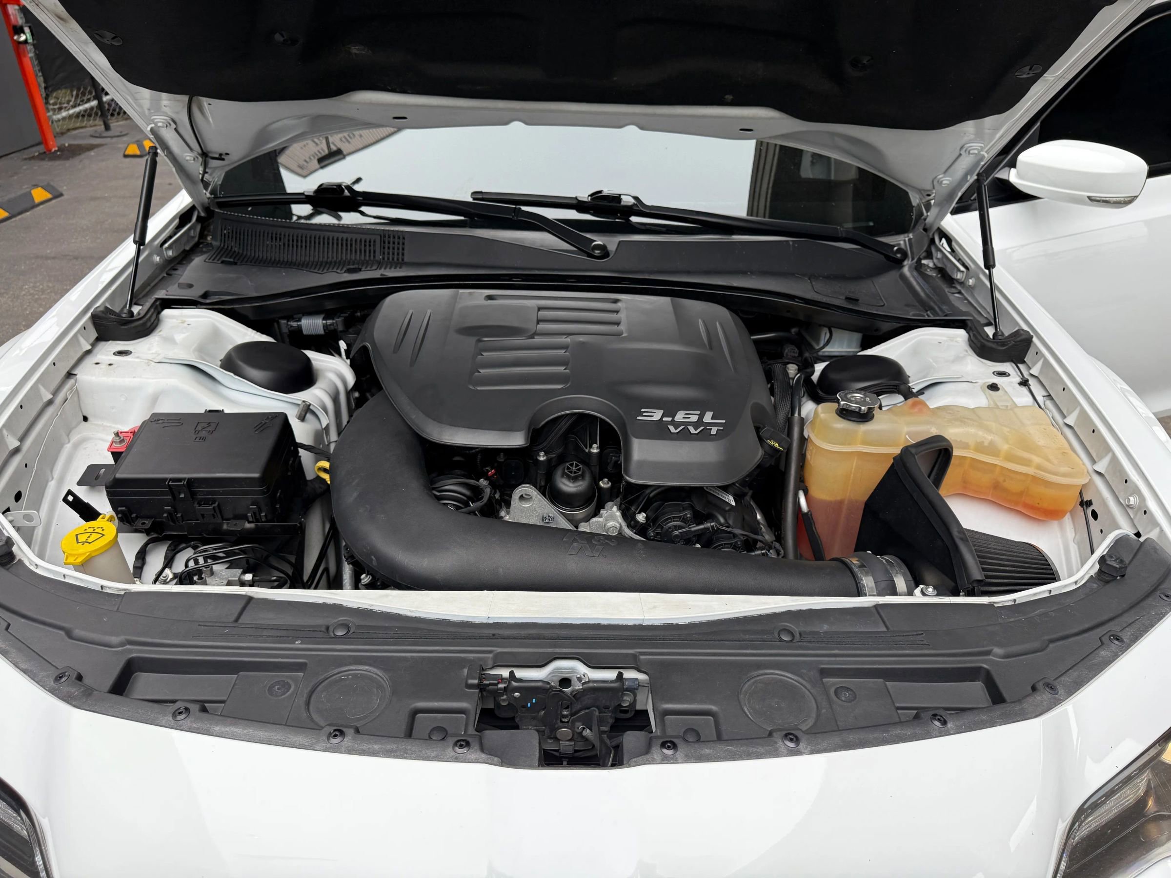 Used 2018 Chrysler 300 S w/ 300S Premium Group image 25