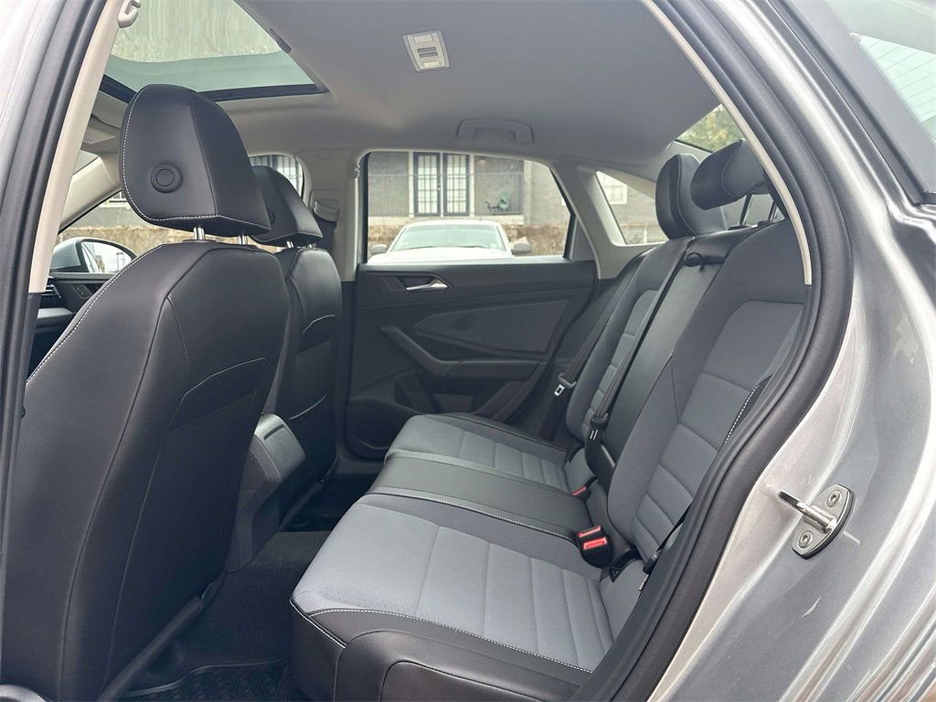 New 2026 Volkswagen Jetta SE image 23