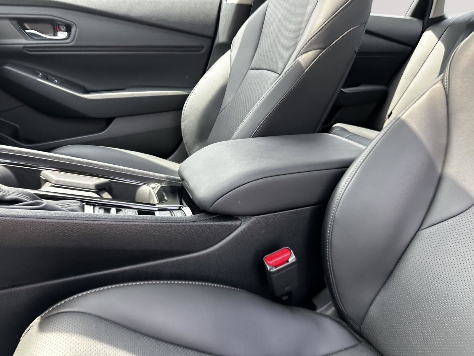 Certified 2025 Honda Accord EX-L image 18