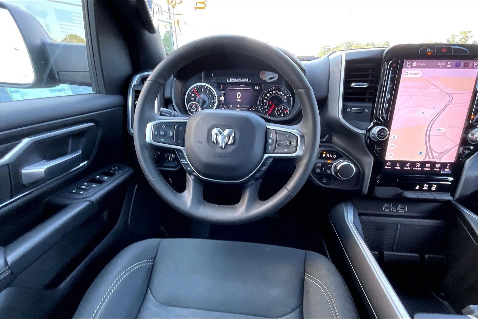 Used 2025 RAM 1500 Big Horn AWD/4WD image 5