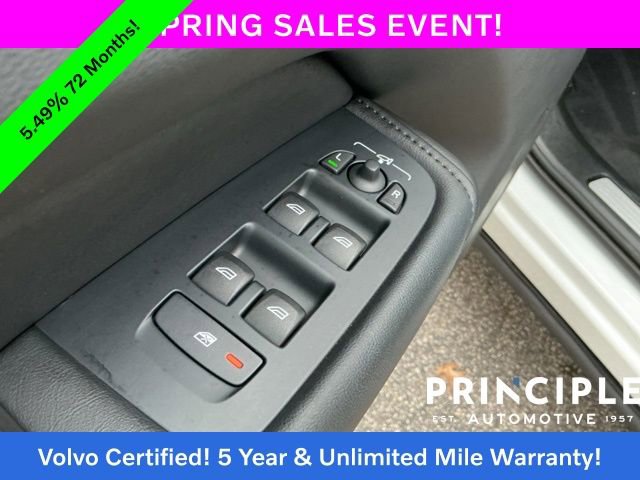 Certified 2025 Volvo XC60 B5 Core image 28