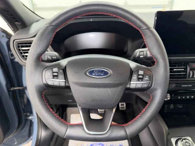 Used 2024 Ford Escape ST-Line w/ Tech Pack #1 AWD/4WD image 15