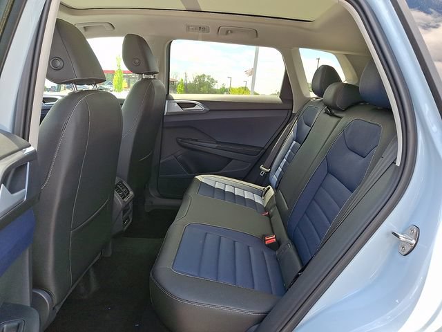 New 2026 Volkswagen Taos SEL AWD/4WD image 12