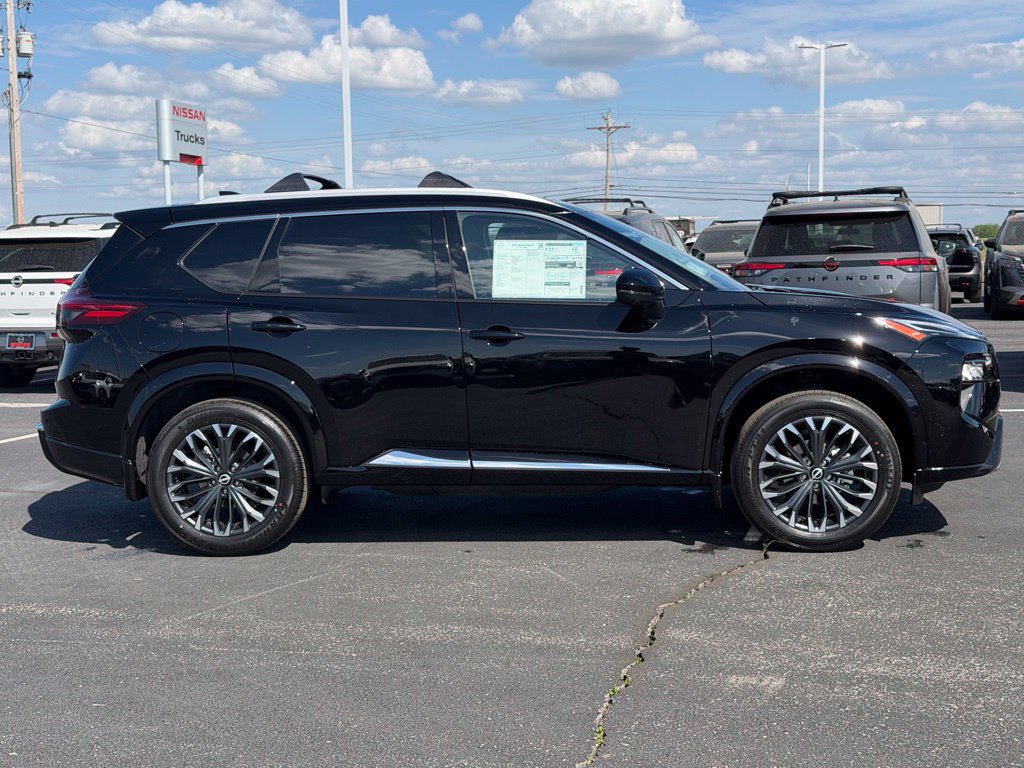 New 2026 Nissan Rogue Platinum w/ Platinum Premium Package AWD/4WD image 3