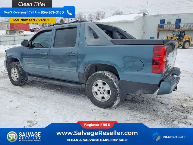 Used 2012 Chevrolet Avalanche LT image 3