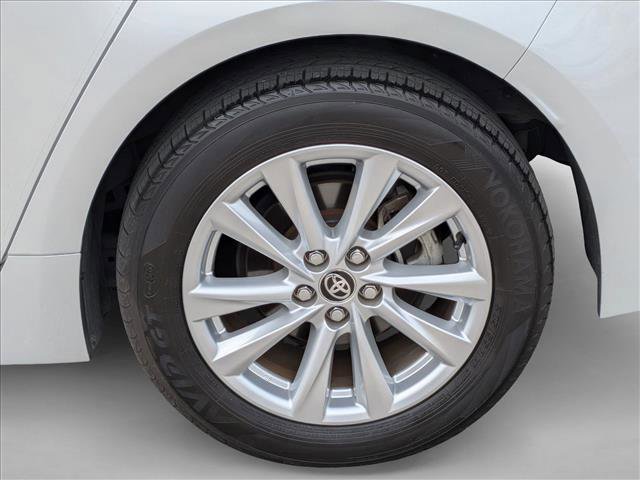 Used 2024 Toyota Corolla XLE FWD image 6