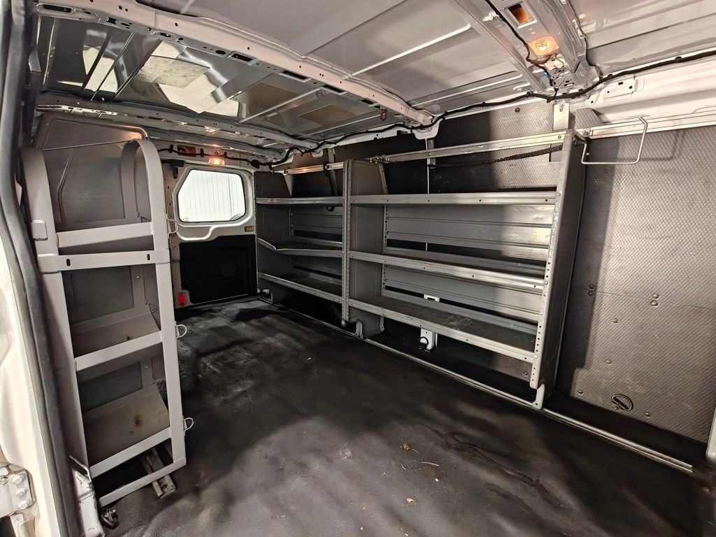 Used 2015 Ford Transit 350 148 Low Roof RWD image 23