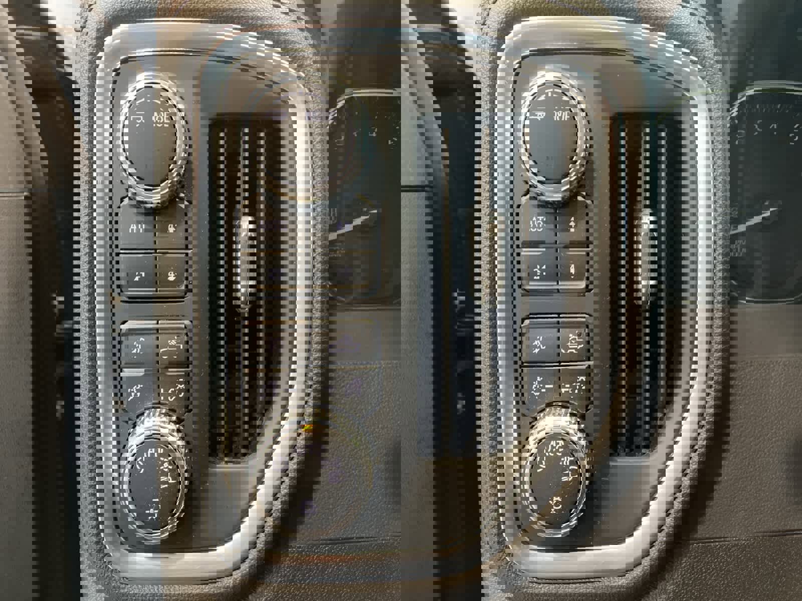 Used 2021 GMC Sierra 1500 Elevation image 14