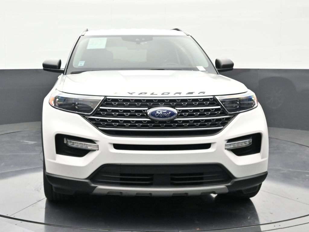 Used 2020 Ford Explorer XLT w/ Equipment Group 202A RWD image 8