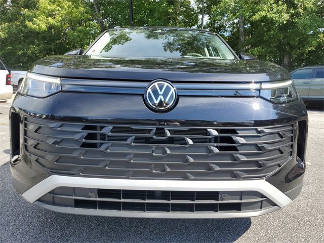 New 2025 Volkswagen Tiguan SE video 2