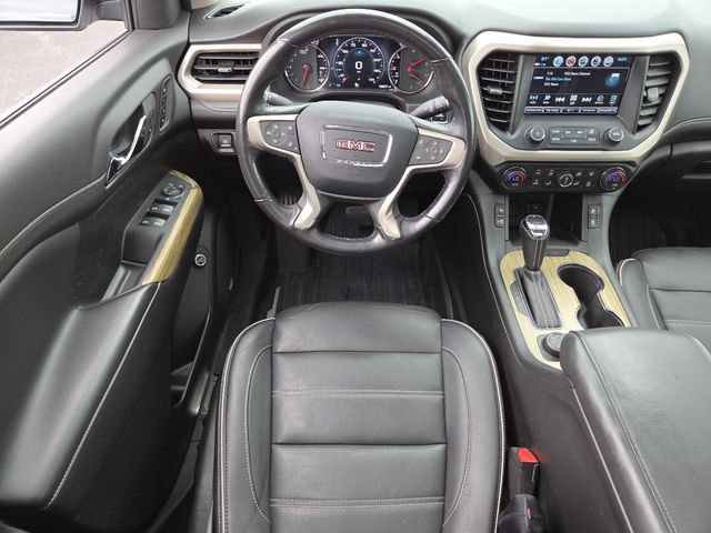 Used 2019 GMC Acadia Denali w/ Technology Package AWD/4WD image 28