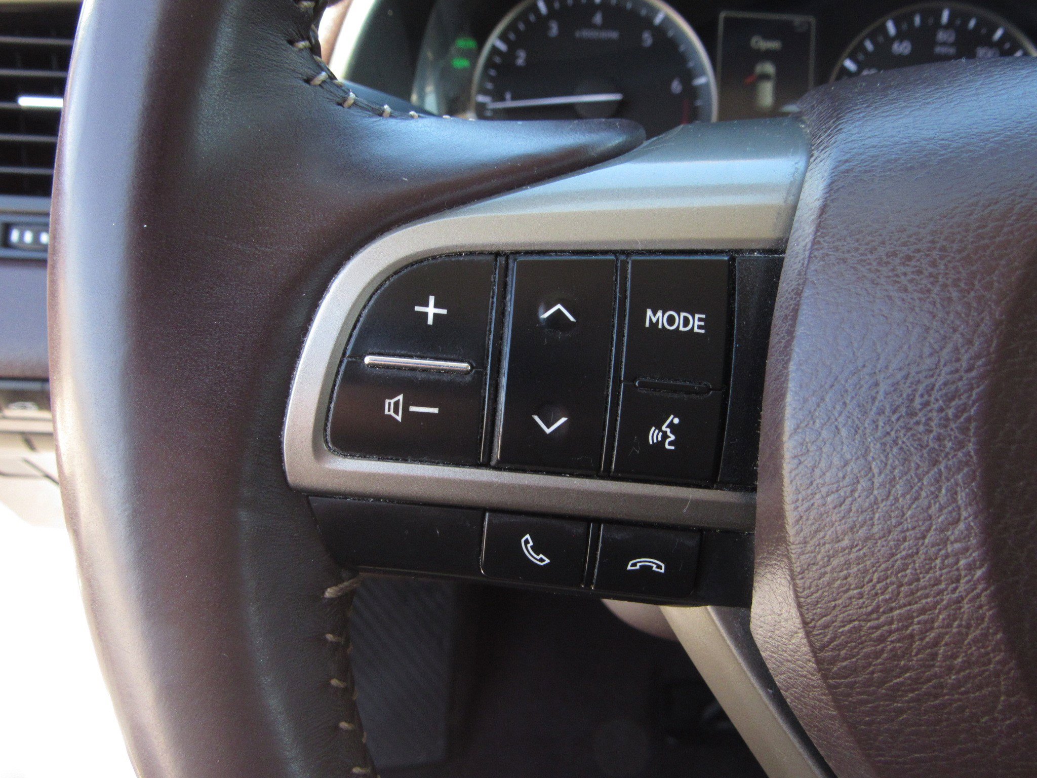 Used 2016 Lexus RX 350 FWD w/ Premium Package image 27