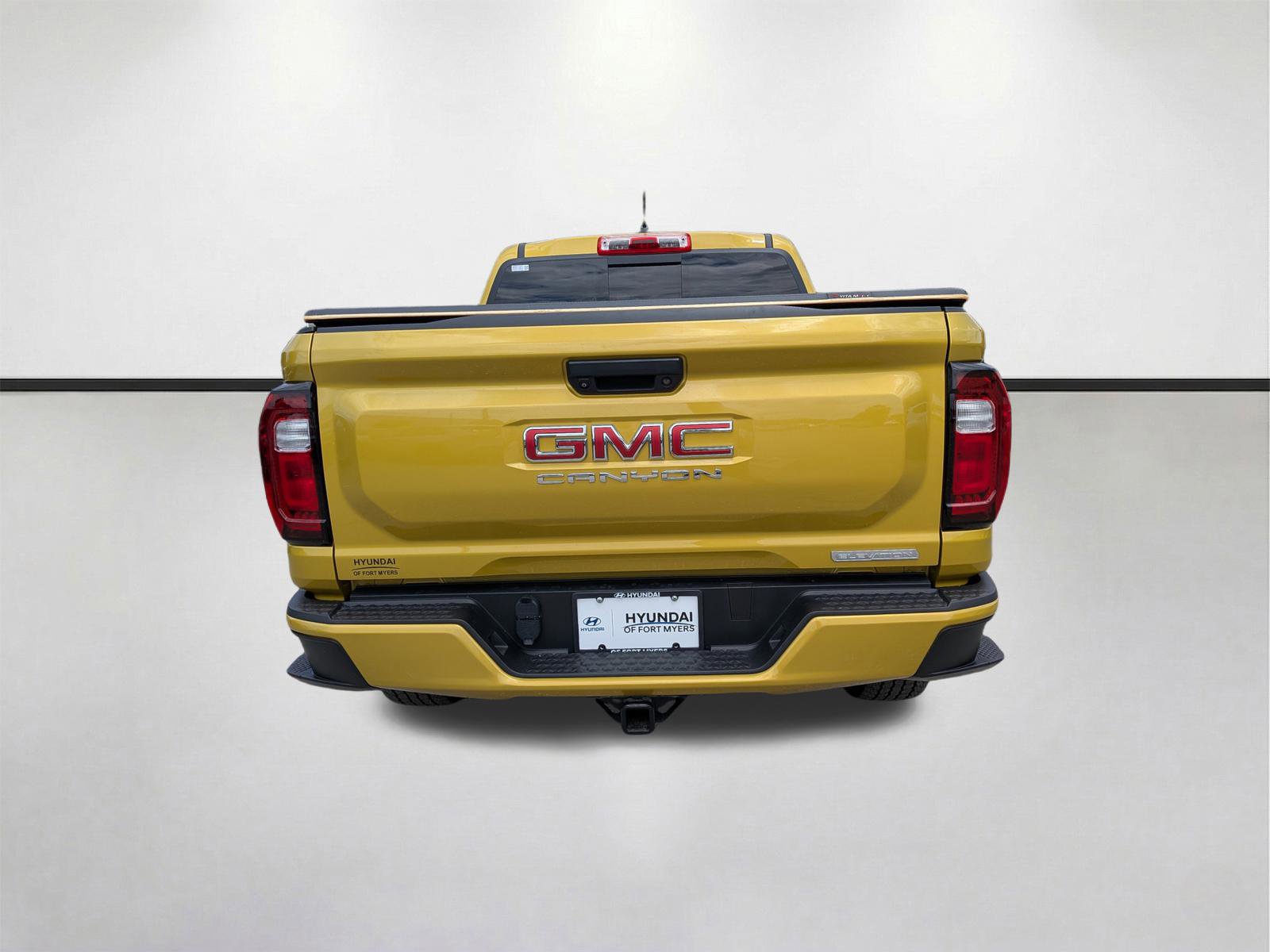 Used 2023 GMC Canyon Elevation w/ Convenience Package RWD image 5