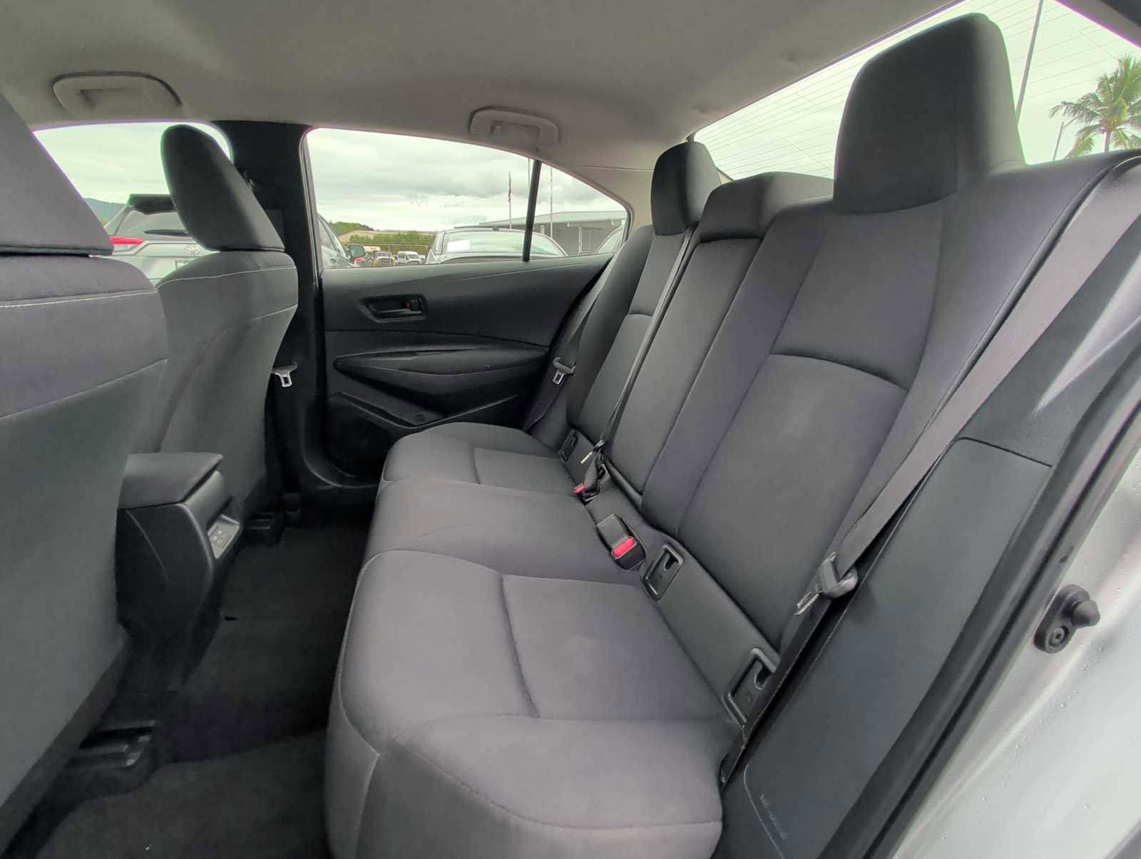 Used 2023 Toyota Corolla LE image 22