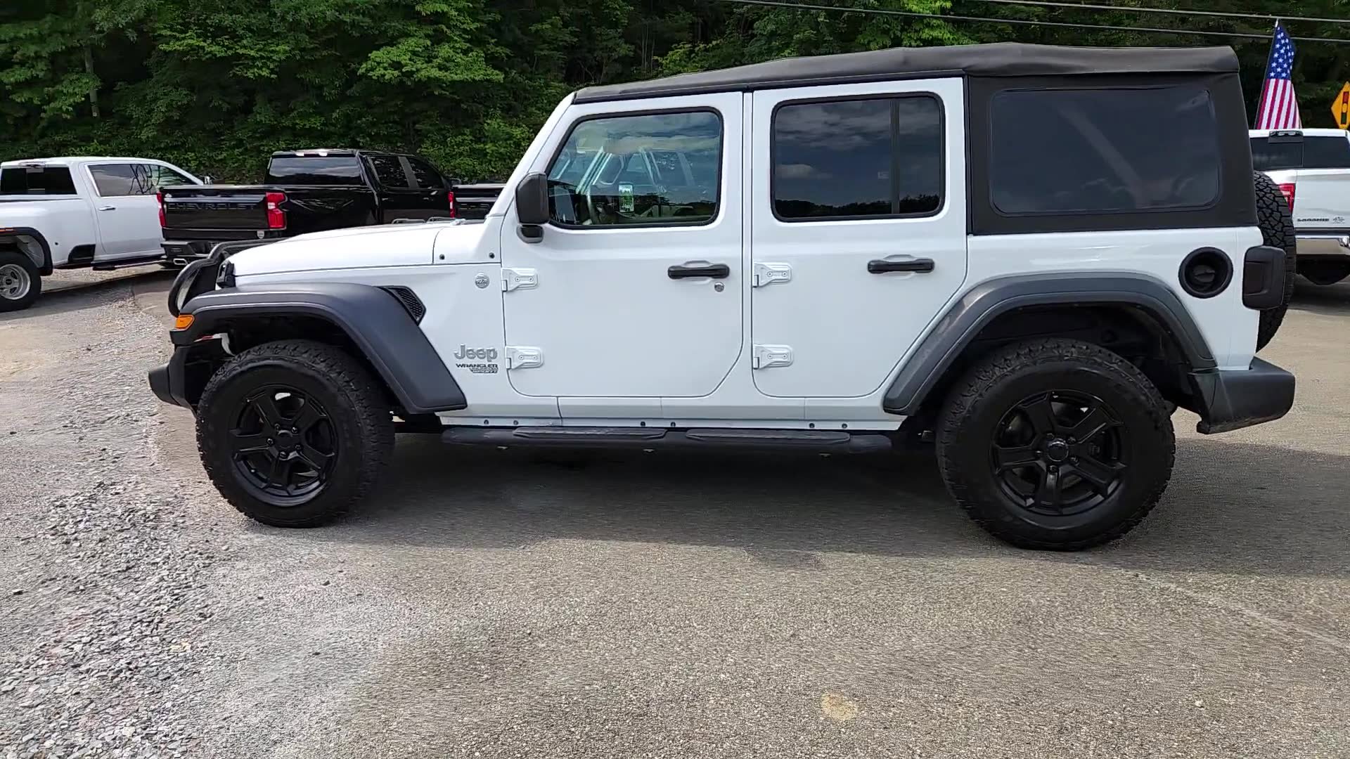 Used 2019 Jeep Wrangler Unlimited Sport S image 17