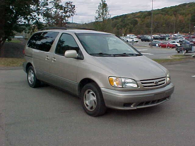 Used 2002 Toyota Sienna LE FWD image 20