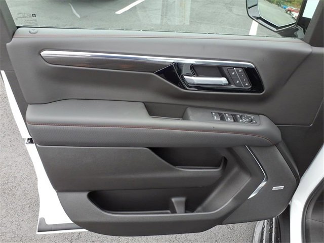 New 2026 Chevrolet Suburban RST w/ Advanced Technology Package image 11