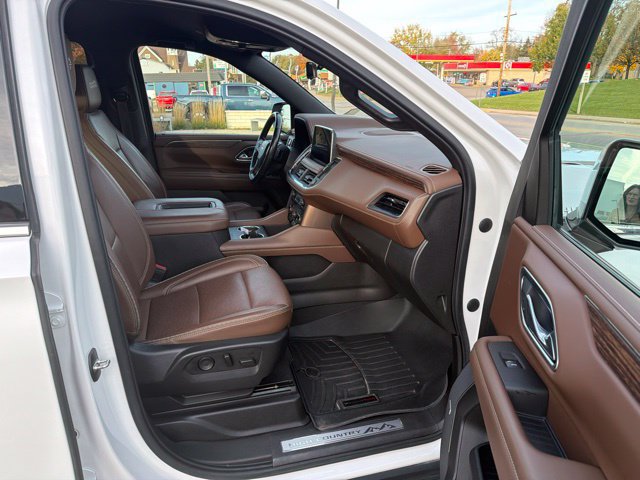 Used 2021 Chevrolet Suburban High Country w/ Max Trailering Package AWD/4WD image 13