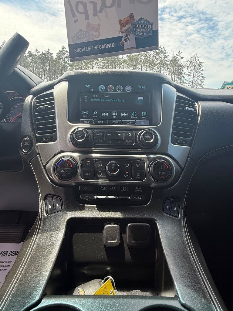 Used 2019 Chevrolet Suburban LT w/ Luxury Package AWD/4WD image 12