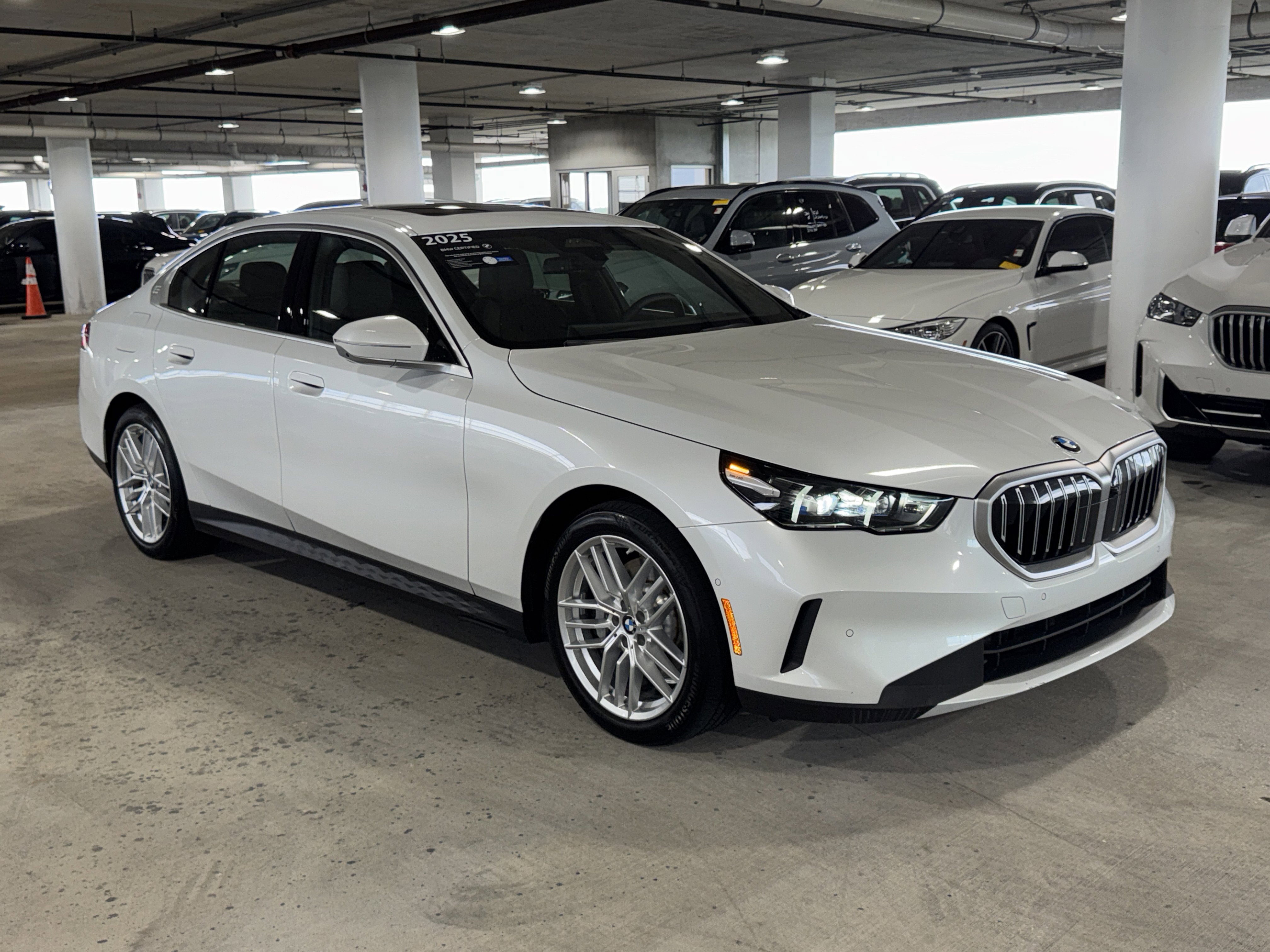 Certified 2025 BMW 530i xDrive w/ Premium Package image 2