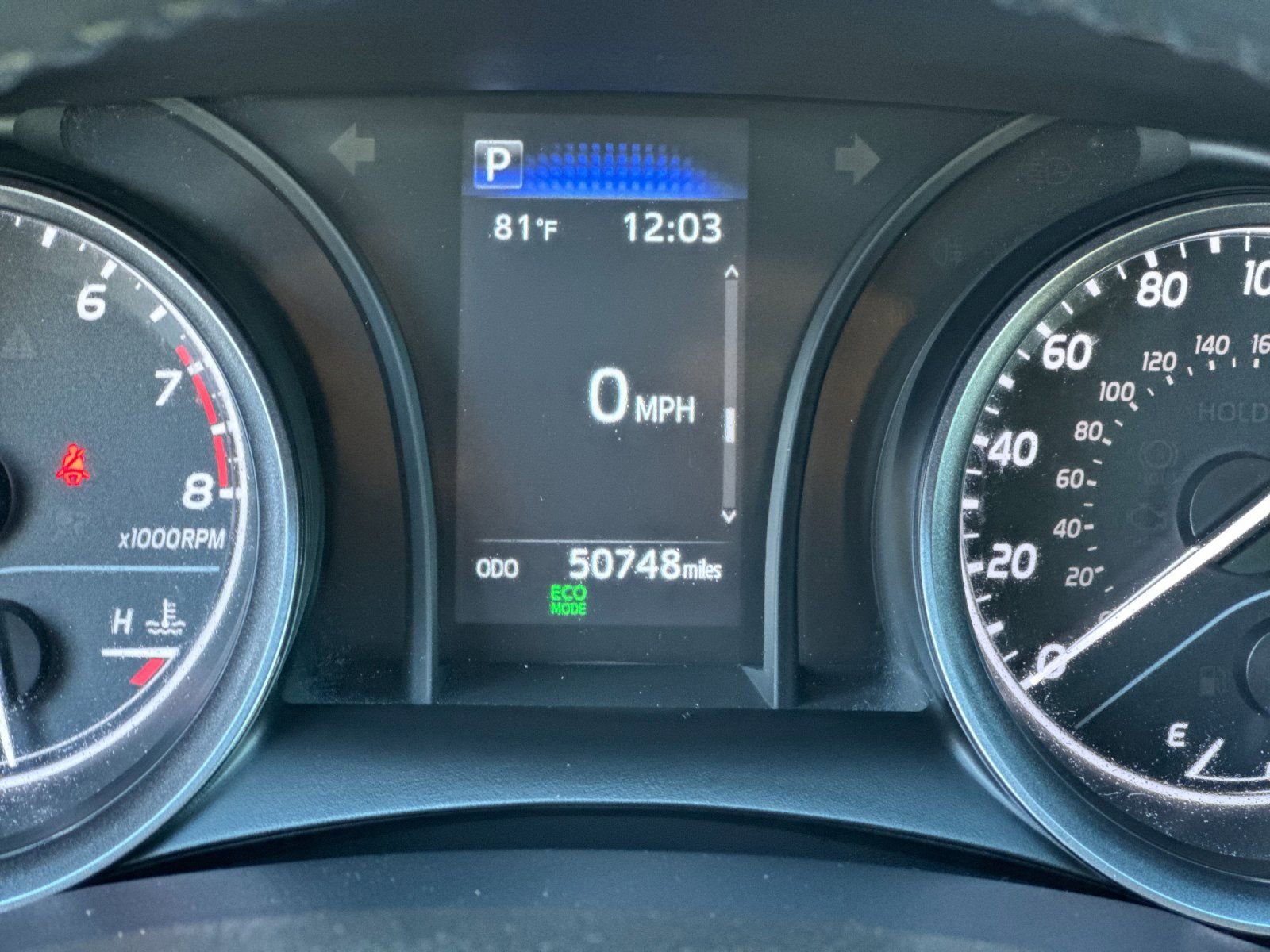 Used 2024 Toyota Camry SE image 25