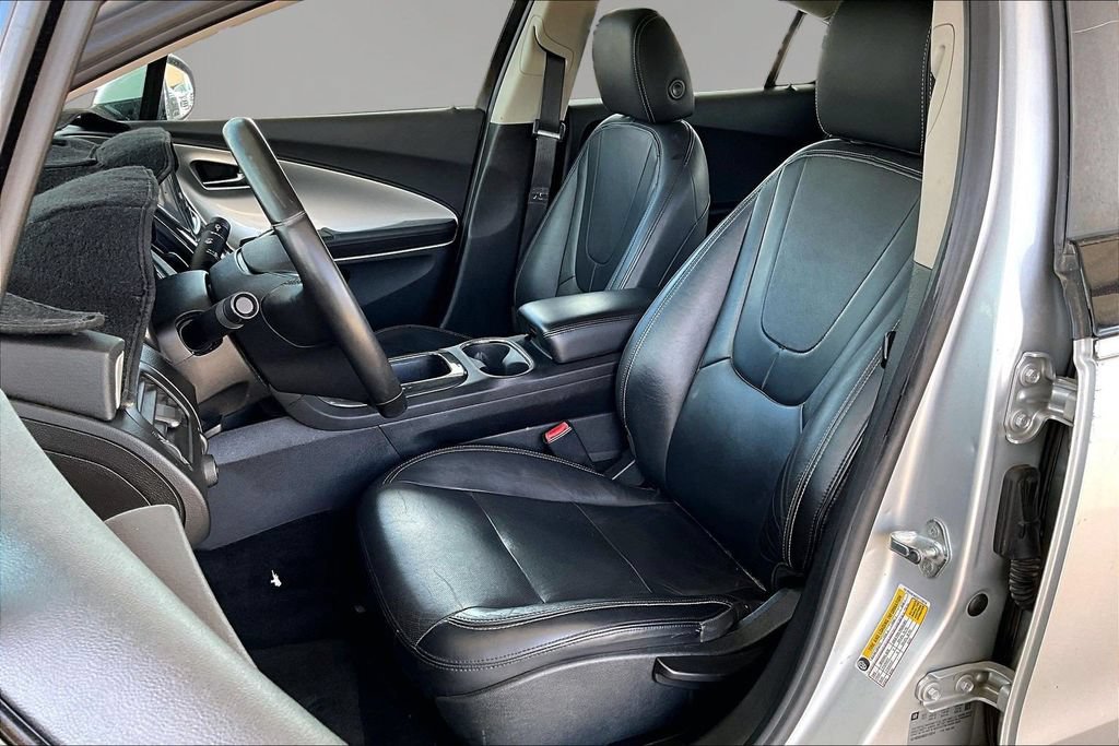 Used 2012 Chevrolet Volt Premium w/ Premium Trim Package FWD image 17