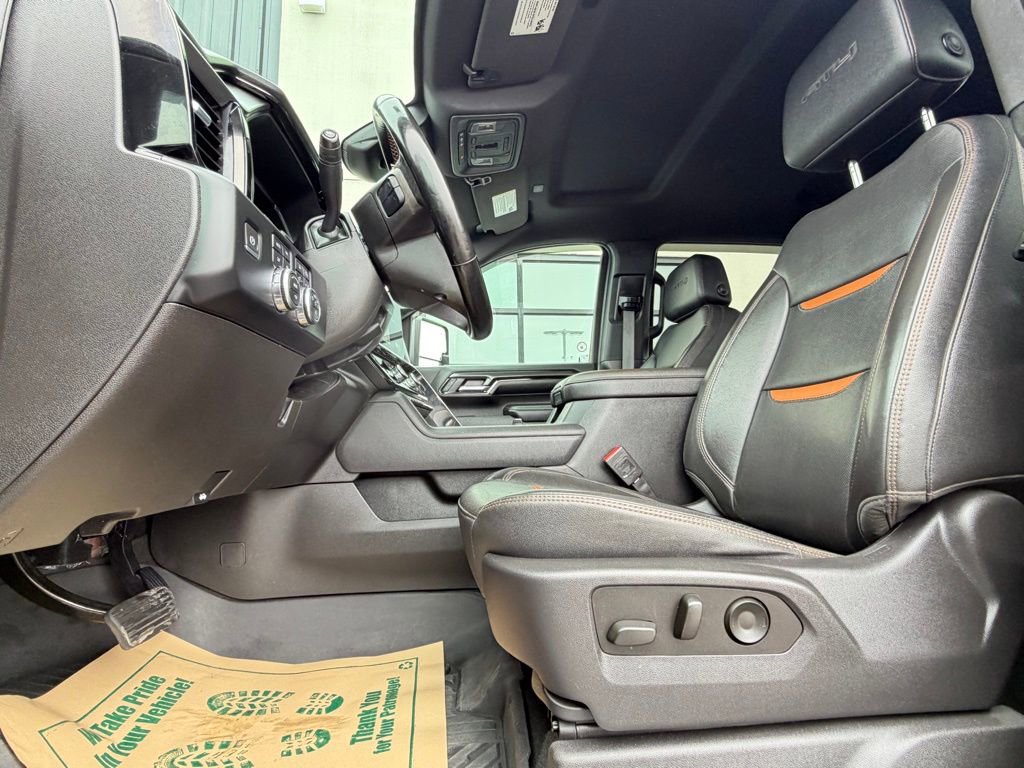 Used 2024 GMC Sierra 2500 AT4 w/ Technology Package image 10