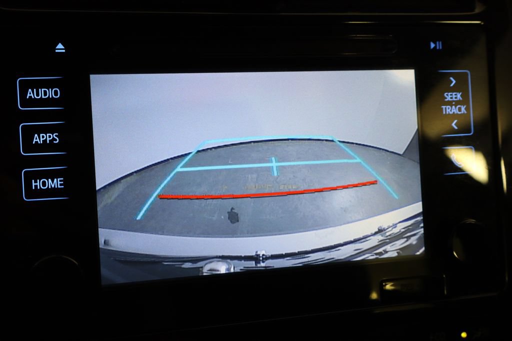 Used 2017 Toyota Prius Prime Premium FWD image 39