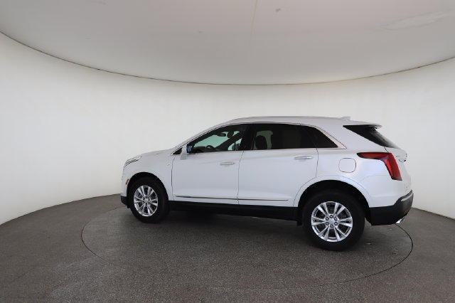 Used 2022 Cadillac XT5 Luxury AWD/4WD image 9